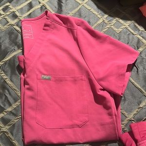 Figs Electric orchid Catarina top- m